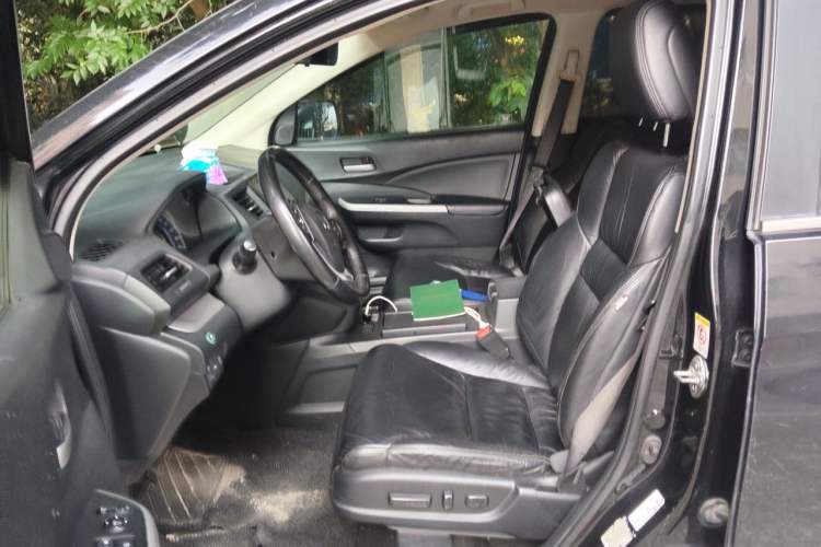 Used Honda CR-V 2012 2.4L four-wheel drive luxury version Left Front Seat