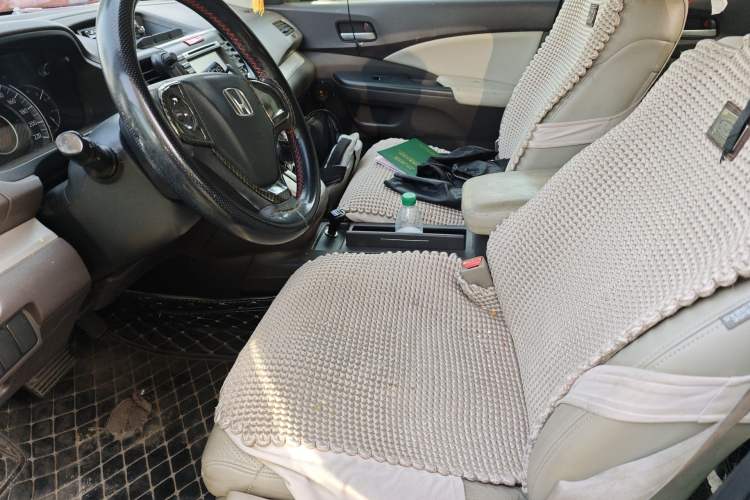Used Honda CR-V 2012 2.0L two-wheel drive urban version Left Front Seat