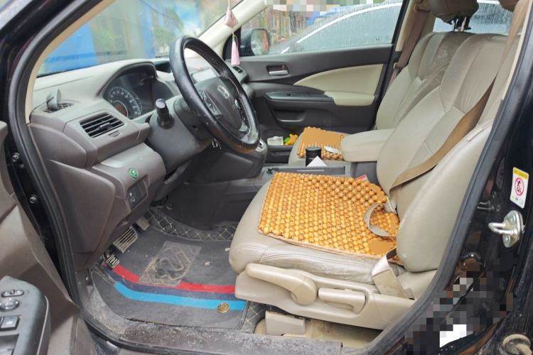 Used Honda CR-V 2012 2.0L two-wheel drive urban version Left Front Seat