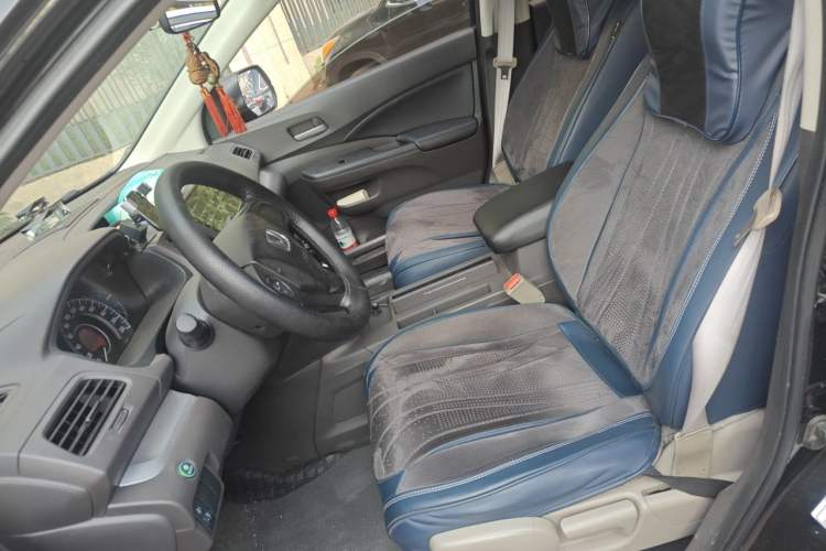 Used Honda CR-V 2012 2.0L two-wheel drive urban version Left Front Seat