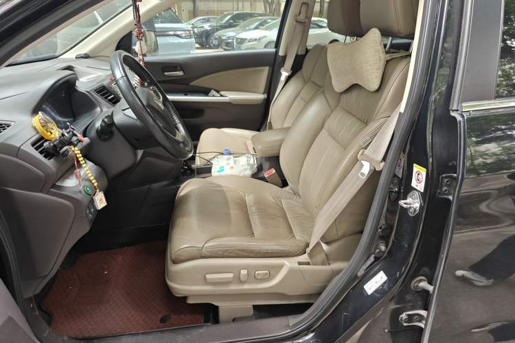Used Honda CR-V 2012 2.4L four-wheel drive luxury version Left Front Seat