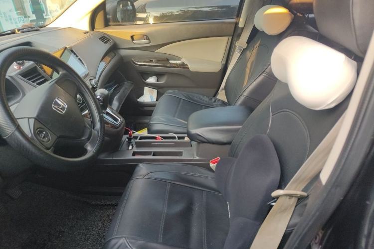 Used Honda CR-V 2012 2.0L two-wheel drive urban version Left Front Seat