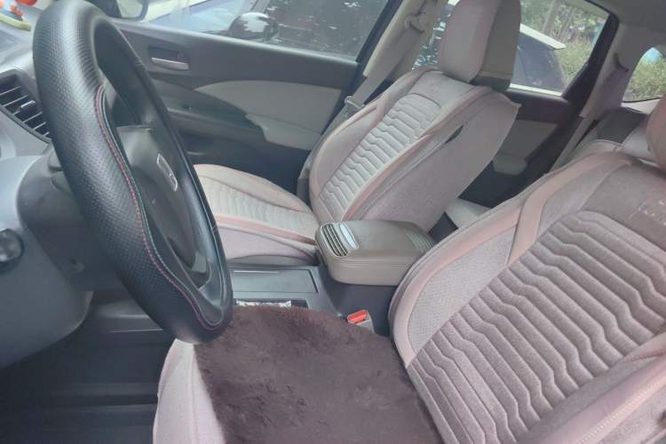 Used Honda CR-V 2012 2.0L two-wheel drive urban version Left Front Seat