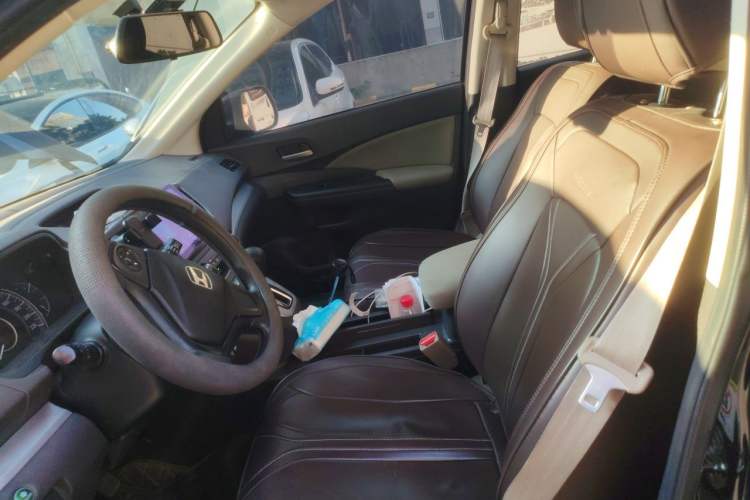 Used Honda CR-V 2012 2.0L two-wheel drive urban version Left Front Seat