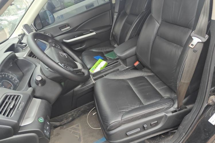 Used Honda CR-V 2012 2.4L four-wheel drive luxury version Left Front Seat