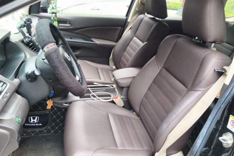 Used Honda CR-V 2012 2.0L two-wheel drive urban version Left Front Seat