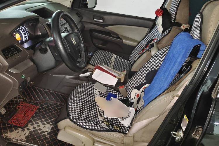 Used Honda CR-V 2012 2.0L two-wheel drive urban version Left Front Seat
