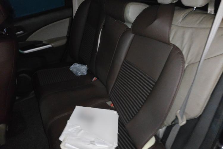 Used Honda CR-V 2012 2.4L four-wheel drive luxury version Left Rear Seat
