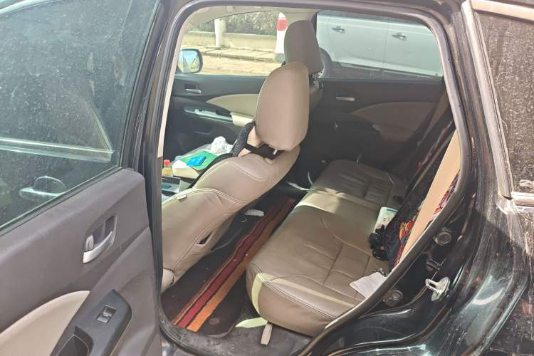 Used Honda CR-V 2012 2.0L two-wheel drive urban version Left Rear Seat