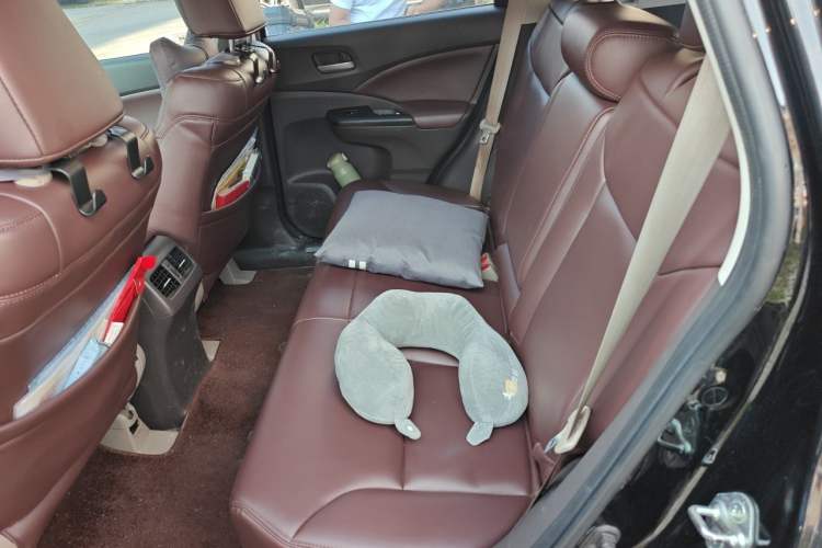 Used Honda CR-V 2012 2.0L two-wheel drive urban version Left Rear Seat