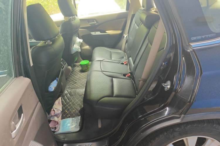 Used Honda CR-V 2012 2.0L two-wheel drive urban version Left Rear Seat