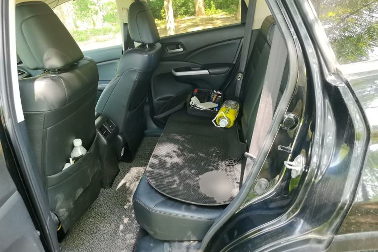 Used Honda CR-V 2012 2.4L four-wheel drive luxury version Left Rear Seat