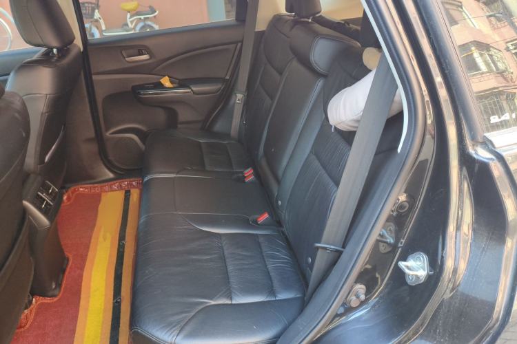 Used Honda CR-V 2012 2.4L four-wheel drive luxury version Left Rear Seat