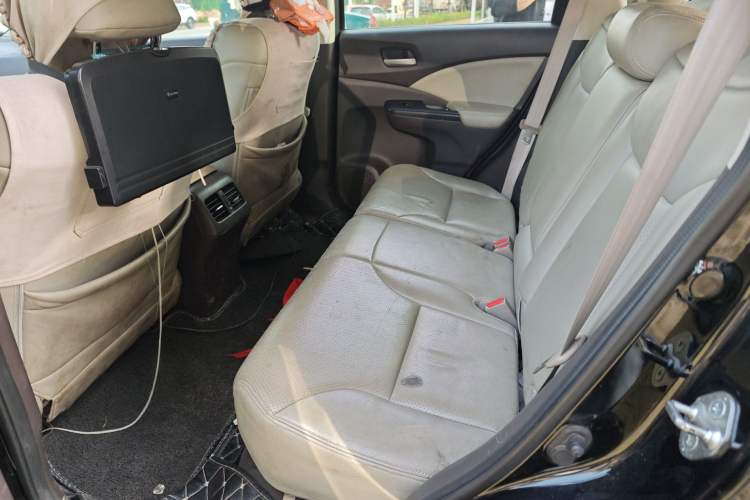 Used Honda CR-V 2012 2.0L two-wheel drive urban version Left Rear Seat