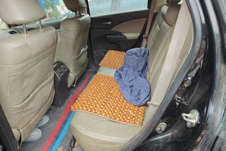 Used Honda CR-V 2012 2.0L two-wheel drive urban version Left Rear Seat