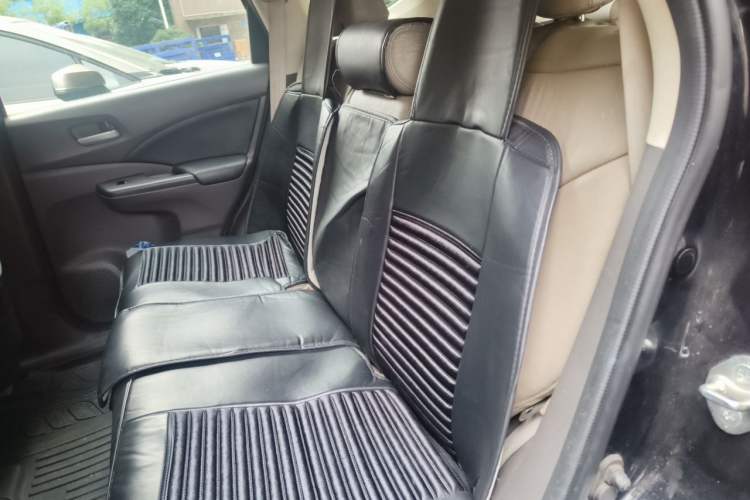 Used Honda CR-V 2012 2.0L two-wheel drive urban version Left Rear Seat