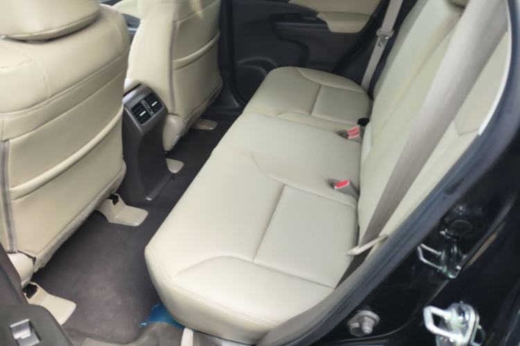 Used Honda CR-V 2012 2.0L two-wheel drive urban version Left Rear Seat