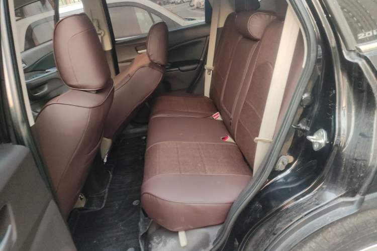 Used Honda CR-V 2012 2.0L two-wheel drive urban version Left Rear Seat