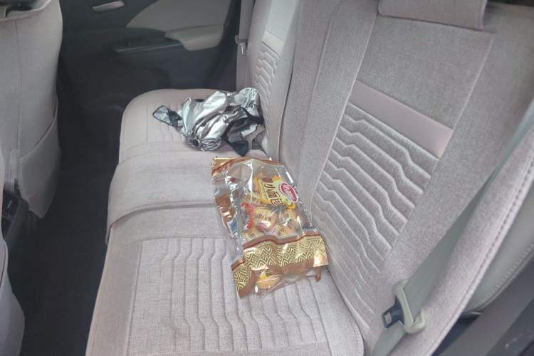 Used Honda CR-V 2012 2.0L two-wheel drive urban version Left Rear Seat