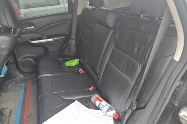 Used Honda CR-V 2012 2.4L four-wheel drive luxury version Left Rear Seat