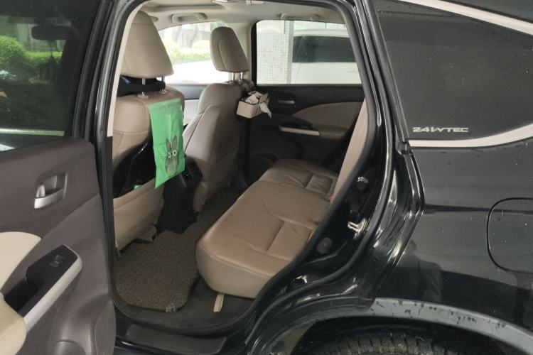 Used Honda CR-V 2012 2.4L four-wheel drive luxury version Left Rear Seat