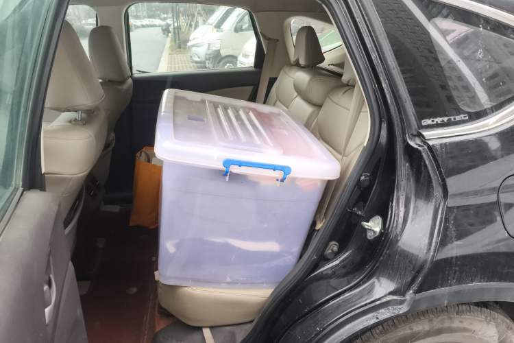 Used Honda CR-V 2012 2.0L two-wheel drive urban version Left Rear Seat