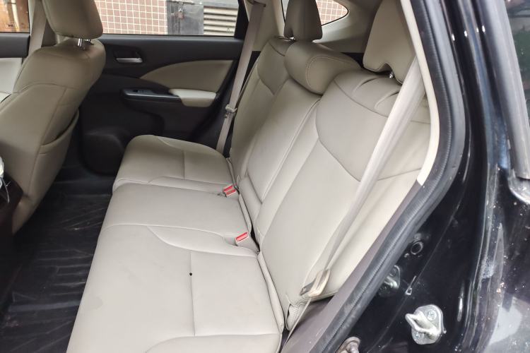 Used Honda CR-V 2012 2.0L two-wheel drive urban version Left Rear Seat