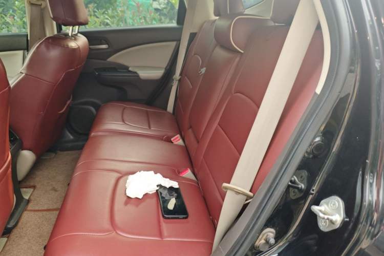 Used Honda CR-V 2012 2.0L two-wheel drive urban version Left Rear Seat