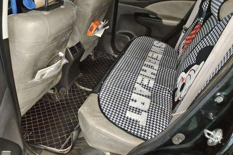 Used Honda CR-V 2012 2.0L two-wheel drive urban version Left Rear Seat