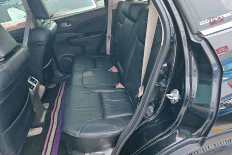 Used Honda CR-V 2012 2.0L two-wheel drive urban version Left Rear Seat