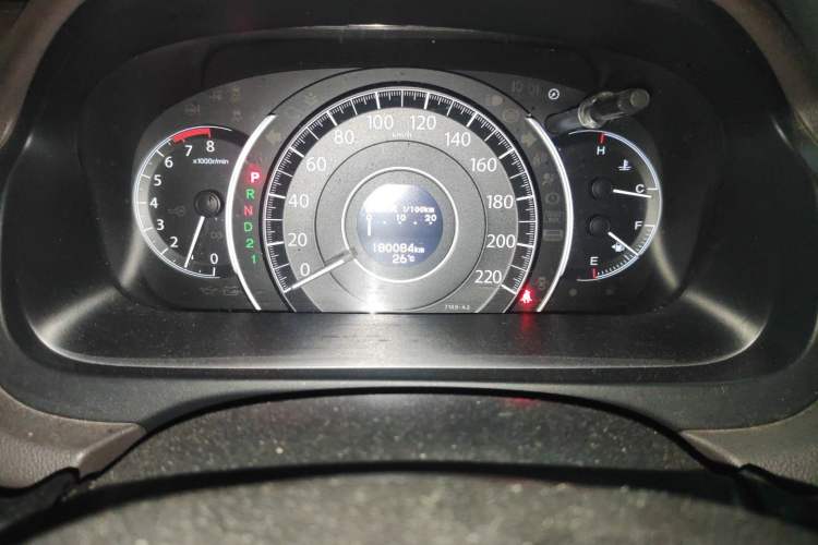 Used Honda CR-V 2012 2.0L Four-wheel Drive Classic Edition Odometer Close Up