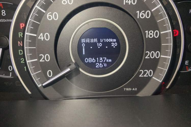 Used Honda CR-V 2012 2.0L Four-wheel Drive Classic Edition Odometer Close Up