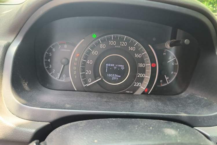 Used Honda CR-V 2012 2.4L Four-wheel Drive Prestige Edition Odometer Close Up