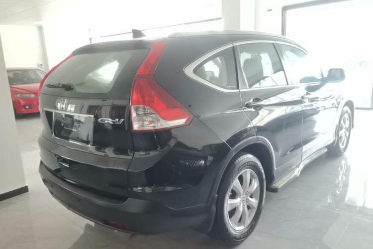 Used Honda CR-V 2012 2.0L two-wheel drive urban version Rear Right 45 Deg