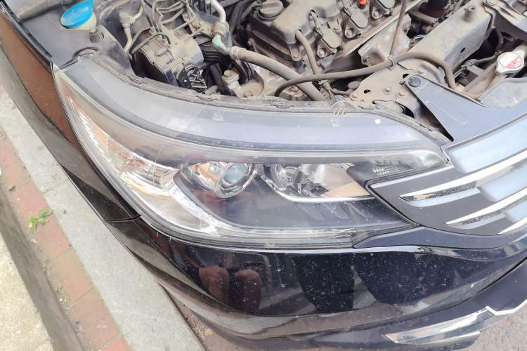Used Honda CR-V 2012 2.0L two-wheel drive urban version Right Front Headlight