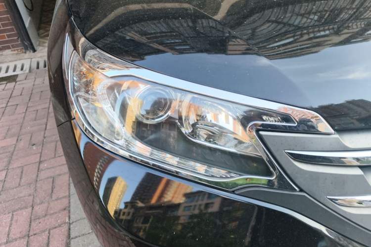 Used Honda CR-V 2012 2.0L two-wheel drive urban version Right Front Headlight