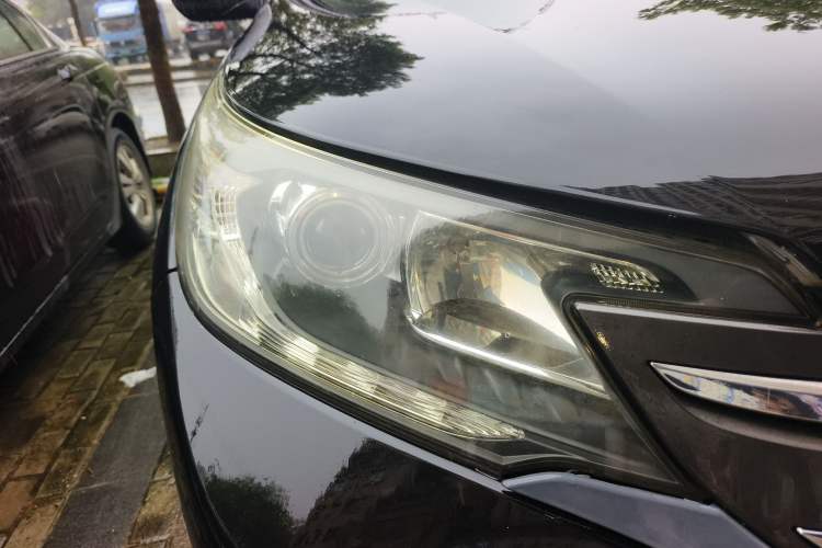 Used Honda CR-V 2012 2.0L two-wheel drive urban version Right Front Headlight