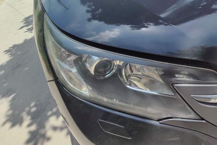 Used Honda CR-V 2012 2.4L Four-Wheel Drive Prestige Navigation Edition Right Front Headlight