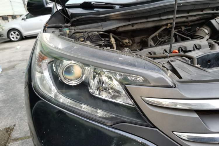 Used Honda CR-V 2012 2.0L two-wheel drive urban version Right Front Headlight
