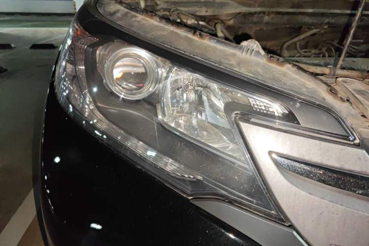 Used Honda CR-V 2012 2.0L two-wheel drive urban version Right Front Headlight