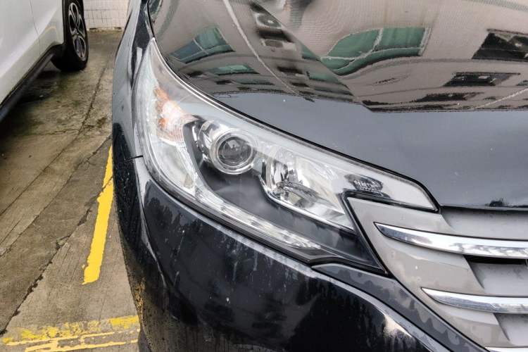Used Honda CR-V 2012 2.0L two-wheel drive urban version Right Front Headlight