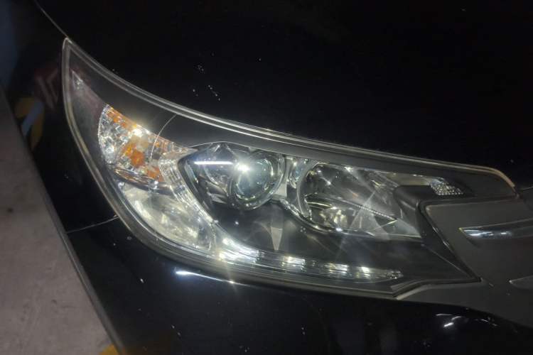 Used Honda CR-V 2012 2.0L two-wheel drive urban version Right Front Headlight