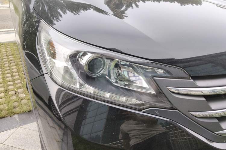 Used Honda CR-V 2012 2.0L Four-wheel Drive Classic Edition Right Front Headlight