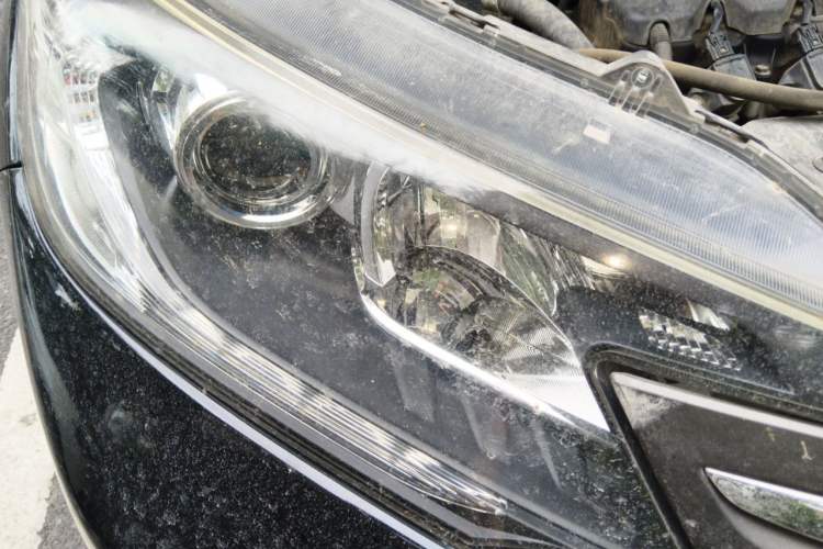 Used Honda CR-V 2012 2.0L two-wheel drive urban version Right Front Headlight