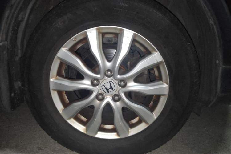 Used Honda CR-V 2012 2.0L Four-wheel Drive Classic Edition Right Front Wheel Hub