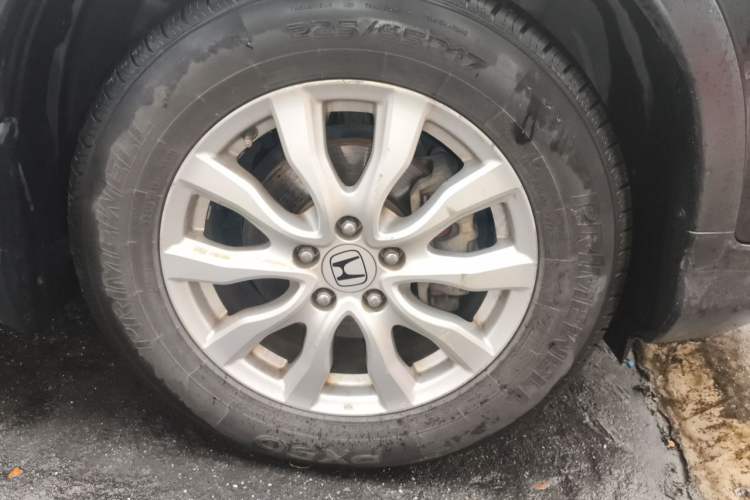Used Honda CR-V 2012 2.0L Four-wheel Drive Classic Edition Right Front Wheel Hub