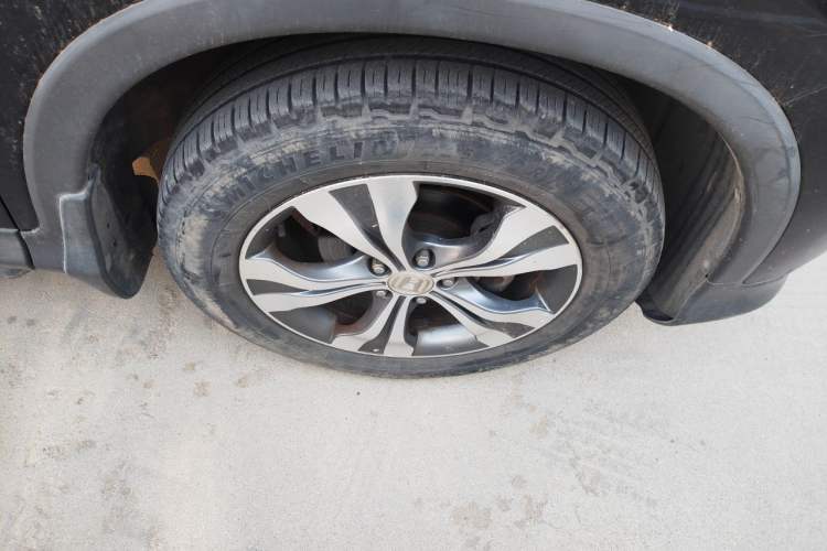 Used Honda CR-V 2012 2.4L Four-wheel Drive Prestige Edition Right Front Wheel Hub