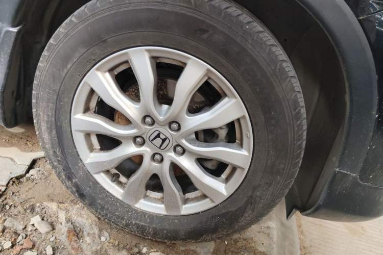 Used Honda CR-V 2012 2.0L Four-wheel Drive Classic Edition Right Front Wheel Hub