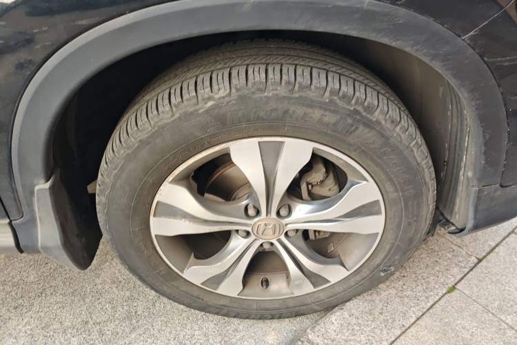Used Honda CR-V 2012 2.4L Four-wheel Drive Prestige Edition Right Front Wheel Hub