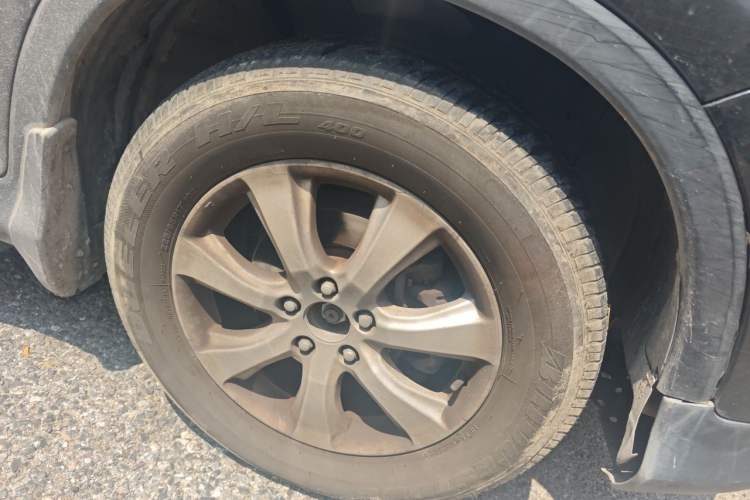 Used Honda CR-V 2012 2.0L two-wheel drive urban version Right Front Wheel Hub